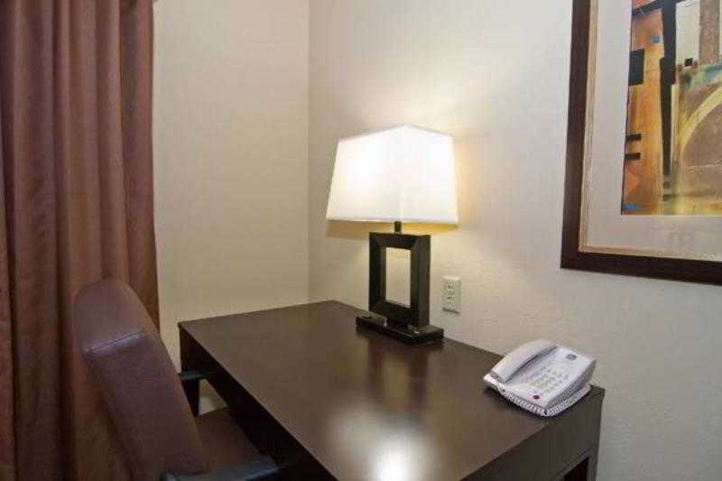 Best Western Bastrop Pines Inn Esterno foto
